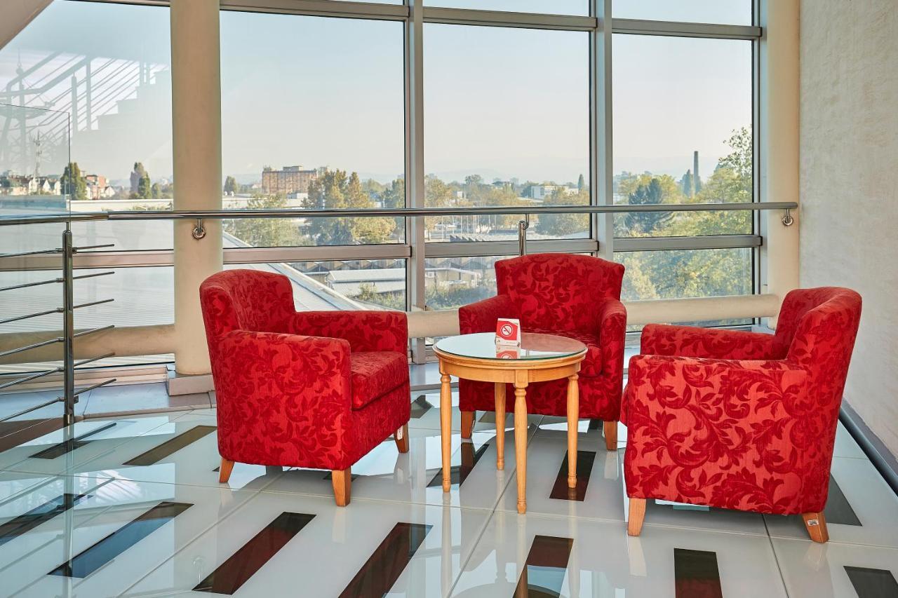 Garni Hotel Master Novi Sad Luaran gambar